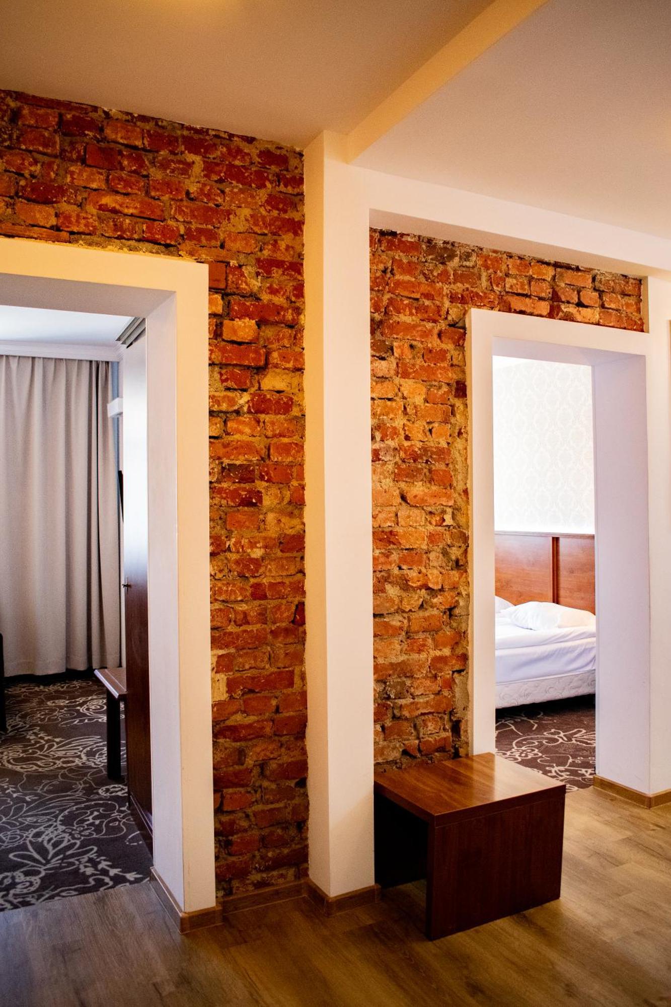Hotel Pruski Orneta Экстерьер фото