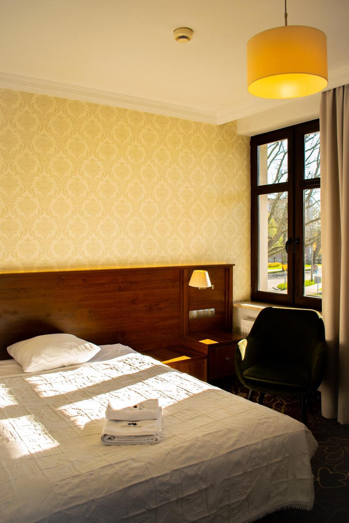 Hotel Pruski Orneta Экстерьер фото