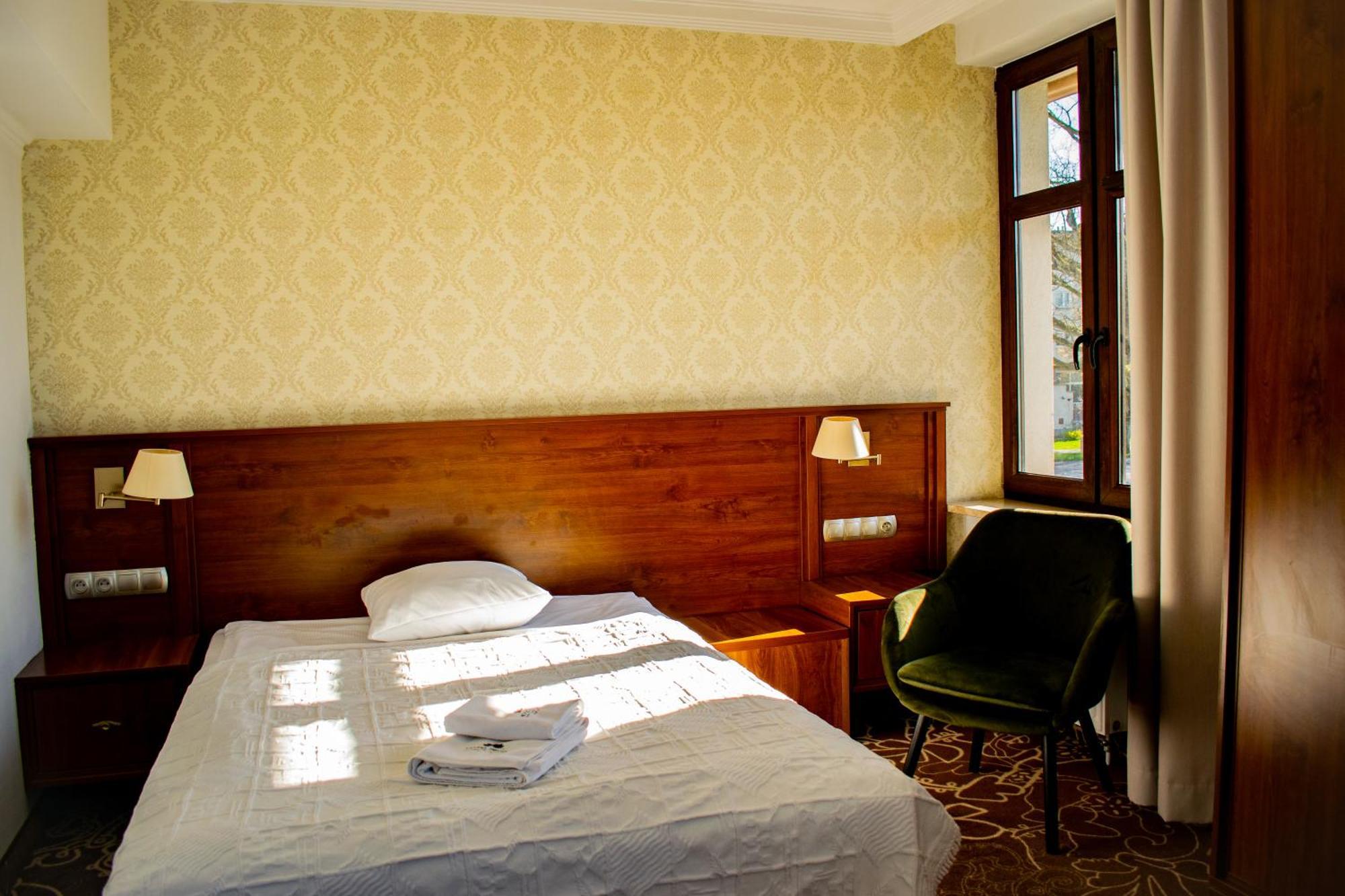 Hotel Pruski Orneta Экстерьер фото