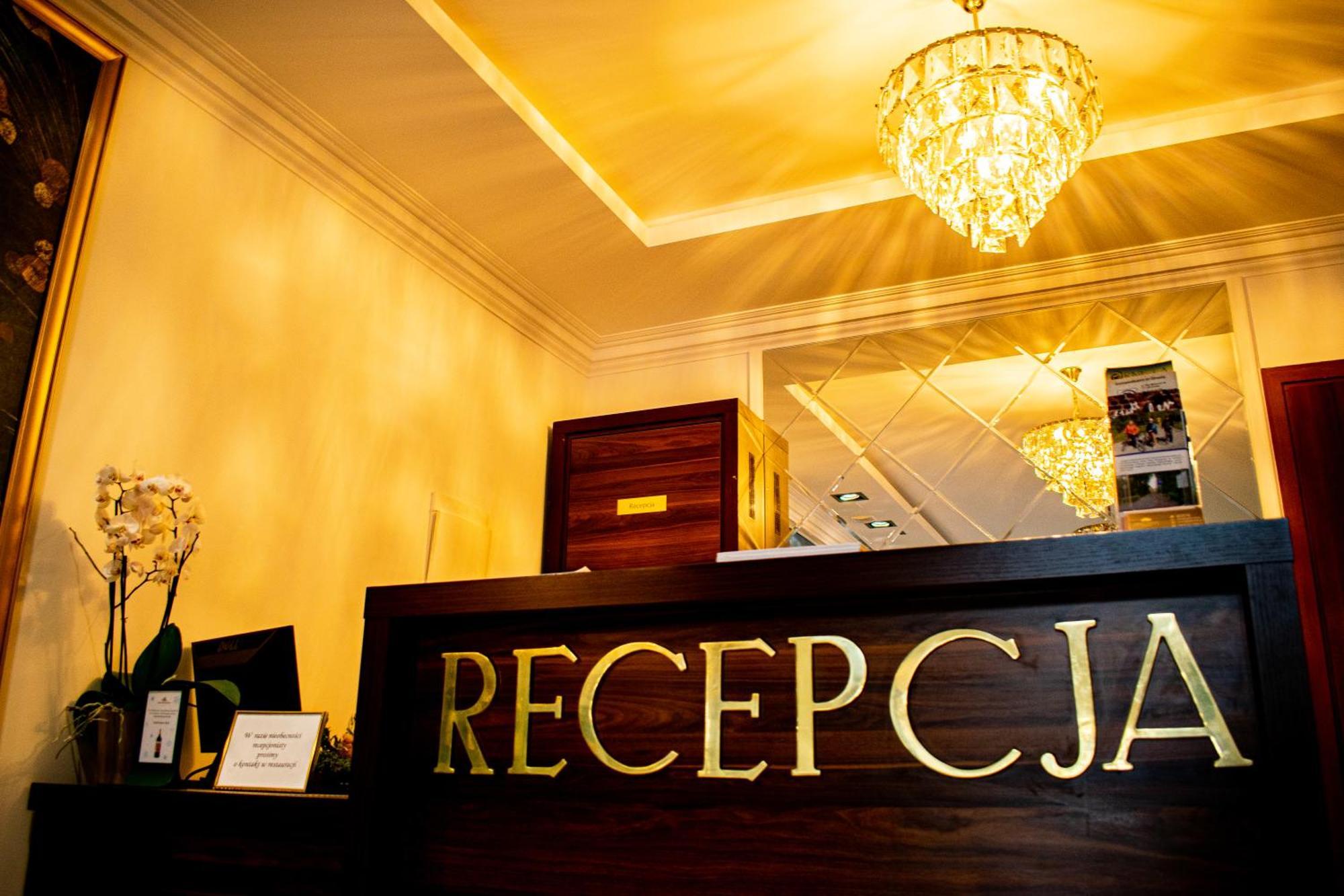 Hotel Pruski Orneta Экстерьер фото
